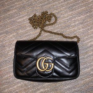 GG Marmont matelassé leather super mini bag